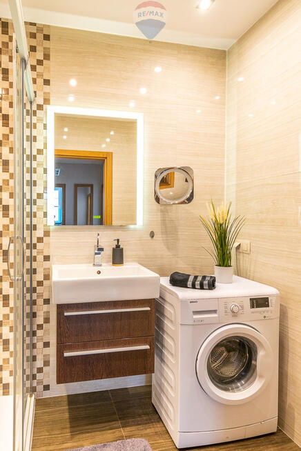 3 pokoje, 2 balkony, nowoczesne, umeblowane