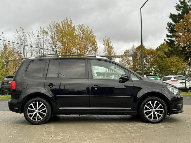 Volkswagen Touran 1.6 TDI / 105KM 7MIEJSC Nawigacja Tempomat Czujniki Parkowania Hak