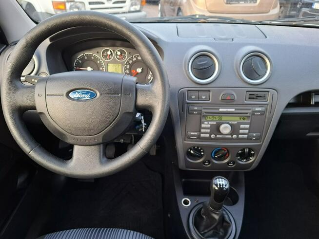 Ford Fusion 1.4 B. 80 Koni. Klimatyzacja. Pdgrzewane Fotele. Czujniki Parkowania.