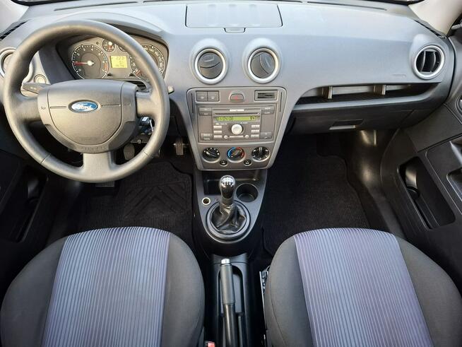 Ford Fusion 1.4 B. 80 Koni. Klimatyzacja. Pdgrzewane Fotele. Czujniki Parkowania.
