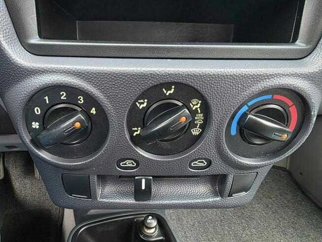 Kia Picanto 1.1 Benzyna 65 KM, Dwa Klucze, Isofix, Lakier Metalik, Radio CD