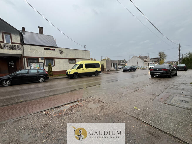 Lokal usługowo-mieszkalny I Pszczółki