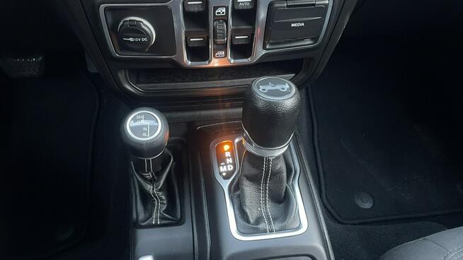 Jeep Wrangler SAHARA 4x4 3.6 284KM Automat Kam. Cof. Navi Podgrz. fot + kierownica
