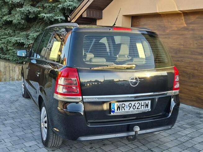 Opel Zafira 1.8B 140KM, 2012r, Org. Lakier, Automat, Przebieg 165tyś, 7 Osób