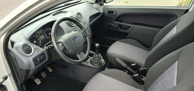Ford Fiesta Bez korozji/Zadbany/Bezwypadkowy/Klimatyzacja sprawna