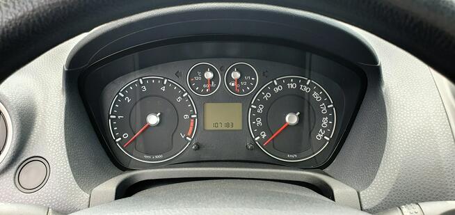 Ford Fiesta Bez korozji/Zadbany/Bezwypadkowy/Klimatyzacja sprawna