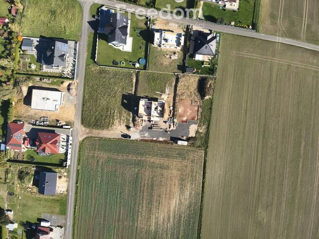 Dwa Bliźniaki i działka z płytą / 760 000