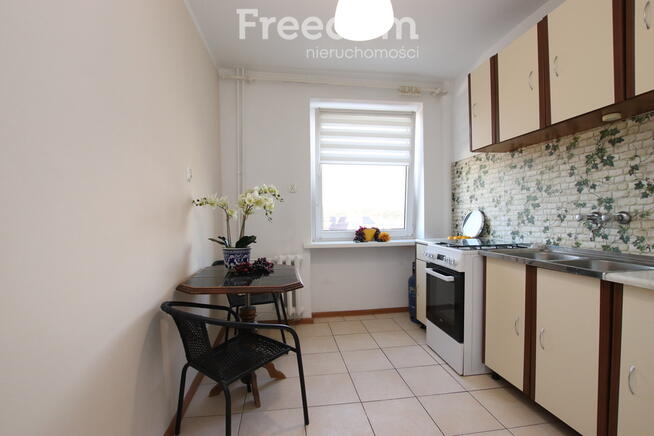 Zadbane 2 pokoje z balkonem i piwnicą – 38 m²