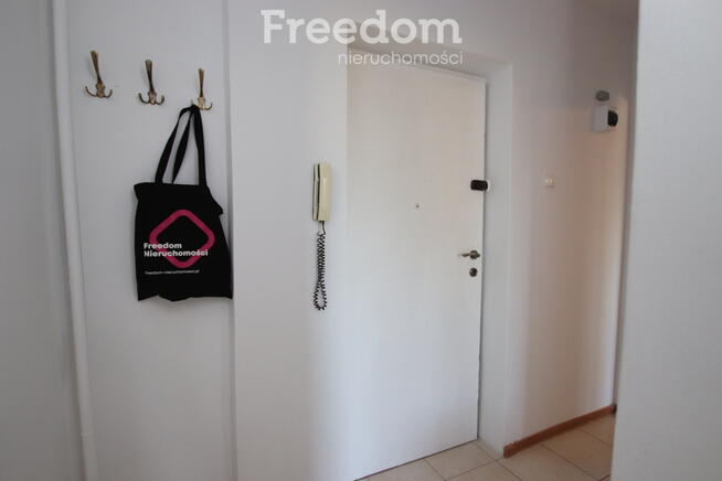 Zadbane 2 pokoje z balkonem i piwnicą – 38 m²