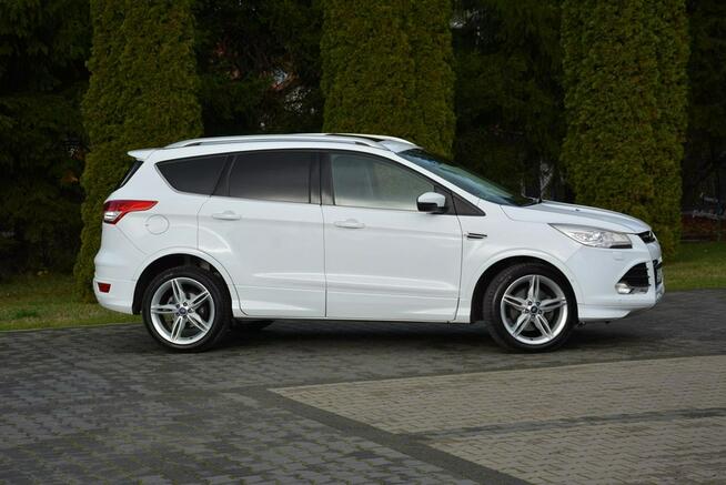 Ford Kuga Individual Radar ACC Skóry Panorama Ledy Bi-xenon Navi Kamera ALU19