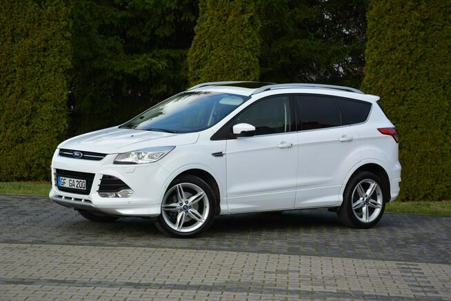 Ford Kuga Individual Radar ACC Skóry Panorama Ledy Bi-xenon Navi Kamera ALU19