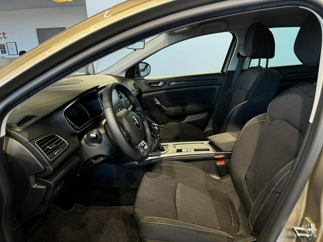 Renault Megane Limited 1.3TCe 115KM M6 2019 r., salon PL, serwisowana, kpl. opon