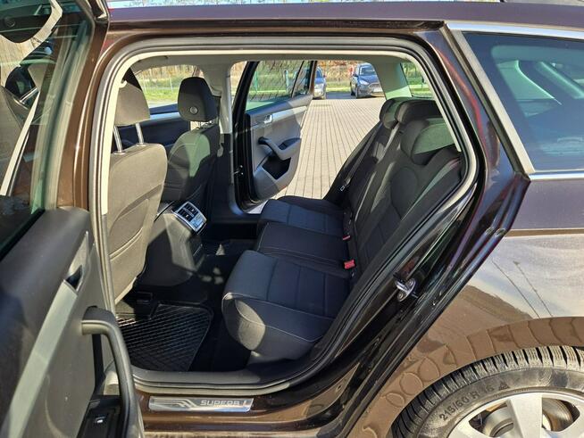 Škoda Superb 8xAlu, El.Klapa, Navi, Kamera, Grzane fotele, Tempomat, Hak, GWARANCJA