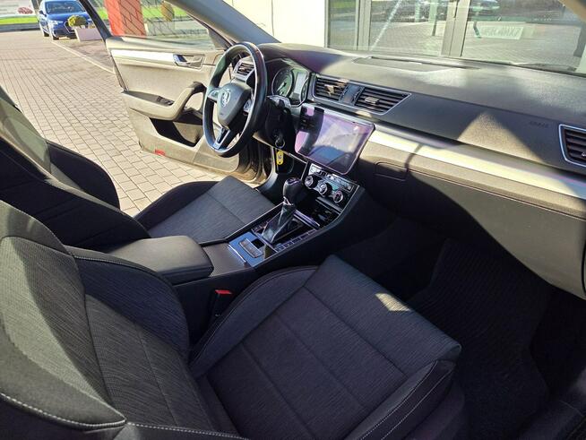 Škoda Superb 8xAlu, El.Klapa, Navi, Kamera, Grzane fotele, Tempomat, Hak, GWARANCJA