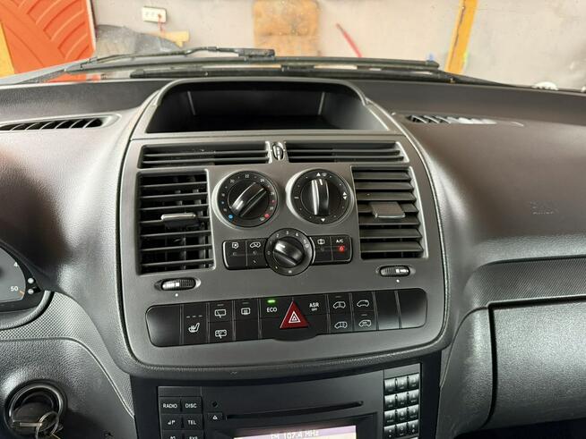 Mercedes Vito 8 osobowy Skórzana tapicerka