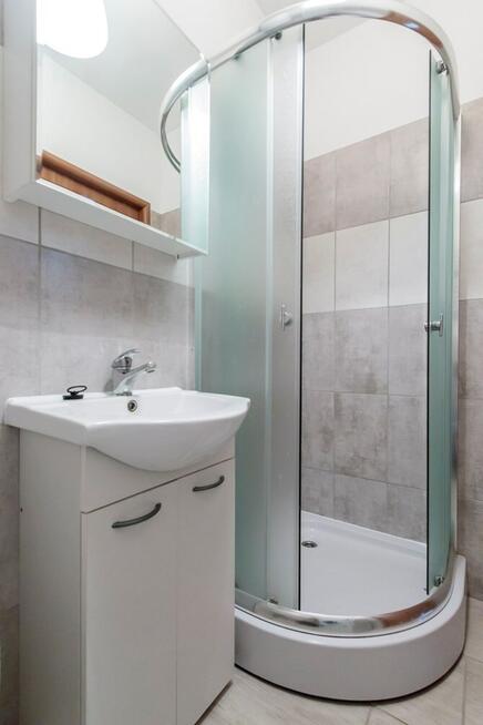 Jasna, funkcjonalna kawalerka do wynajęcia, Lisa 2