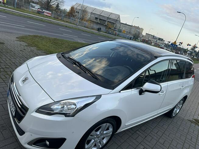 Peugeot 5008 2,0 16V Allur Lift 7os Panorama Navi Grzane fotele Perła