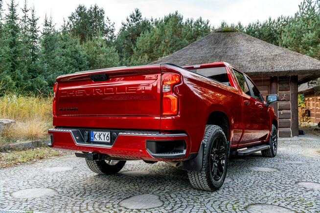 Chevrolet Silverado K1500 / Duramax 3.0L 305KM / Długa paka / 4x4 / 2024 / PL MENU DIESEL