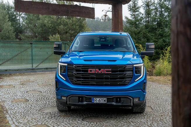 GMC Sierra 3.0 R6 / 277 KM / 4x4 / 2023 / Bezwypadkowy / Niski przebieg