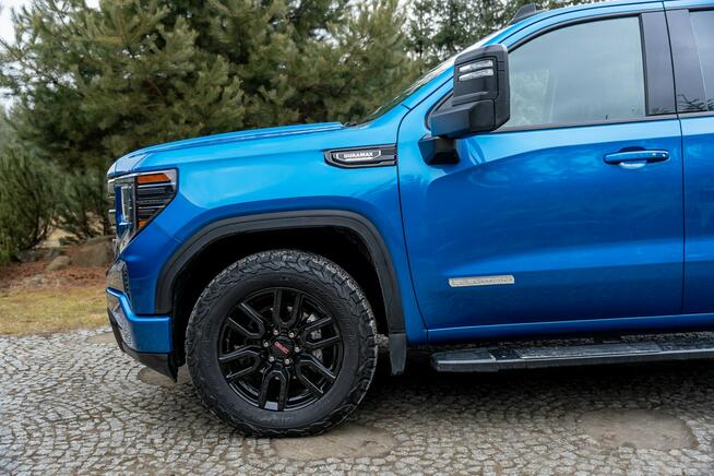 GMC Sierra 3.0 R6 / 277 KM / 4x4 / 2023 / Bezwypadkowy / Niski przebieg