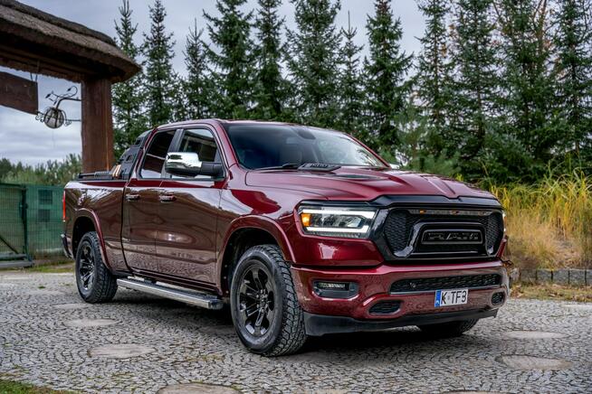 Crew Cab Laramie / 5.7 V8 HEMI / DOINWESTOWANY / Bogata wyposażenie