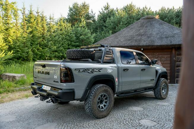 RAM 1500 TRX Lunar Edition / 2.5 LIFT Eibach / BAJA DESIGNS / Salon Polska