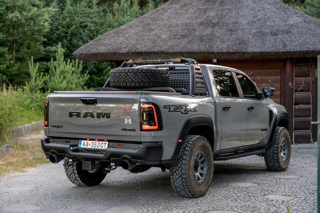 RAM 1500 TRX Lunar Edition / 2.5 LIFT Eibach / BAJA DESIGNS / Salon Polska