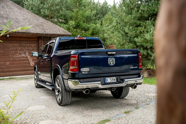 RAM 1500 5.7 V8 HEMI / Crew Cab LONG HORN LIMITED / Bogate wyposażenie / 2021