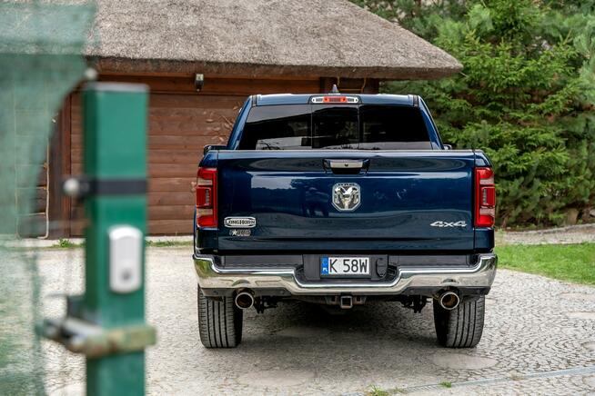 RAM 1500 5.7 V8 HEMI / Crew Cab LONG HORN LIMITED / Bogate wyposażenie / 2021