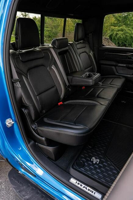 DODGE RAM TRX 5.7 V8 / 707 HP / BEZWYPADKOWY / DO AKCYZY / CARBON 2021