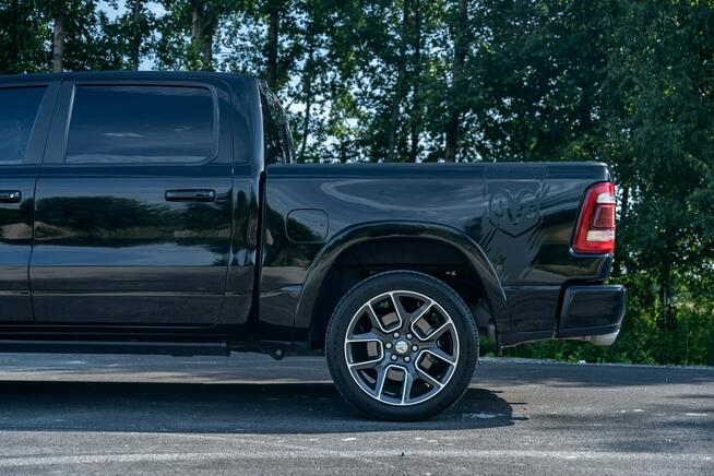 DODGE / RAM 1500 eTorque 5.7 V8 Faktura Kredyt Leasing Niski przebieg