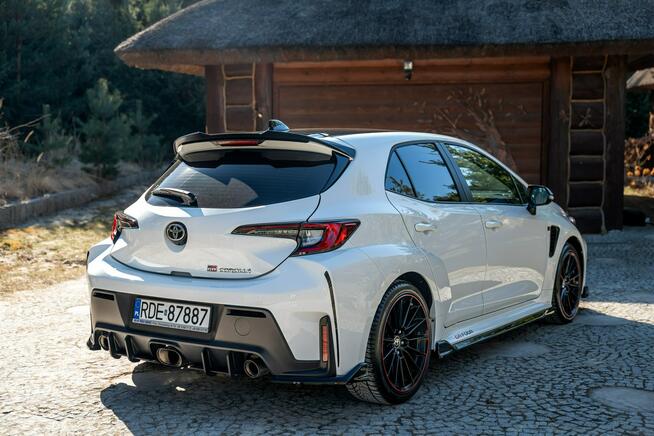 Corolla GR CORE 2024r 300KM Benzyna 4x4 Manual Nowy Faktura Leasing