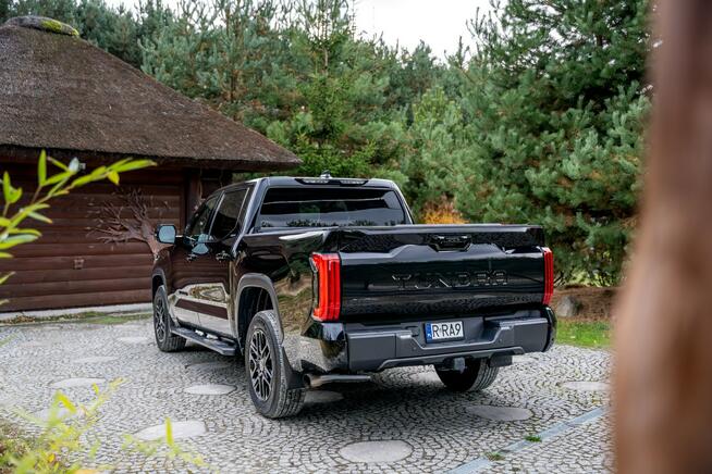 Toyota Tundra Limited / 3.4 V6 Hybrid i-FORCE MAX / 4x4 / Black Edition / Jak NOWY