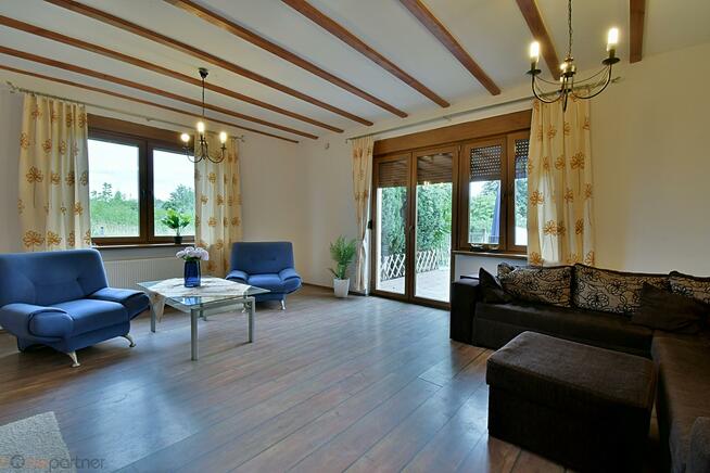 Dom Pietrzykowice gm. Kąty Wrocławskie, Szczęśliwa