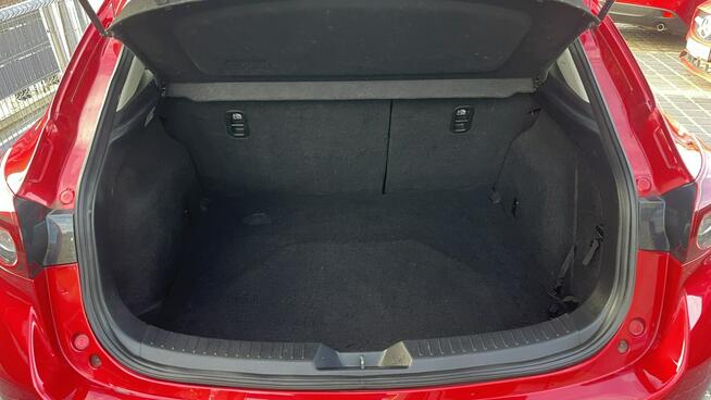 Mazda 3 1.5 SkyActiv Klimatyzacja 4x el. szyby Felgi alu Bordo metalik