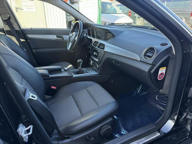 Mercedes C 180 Raty/Zamiana Gwarancja Avangarde 140tyś km bardzo ładny CGI BlueEFFICI