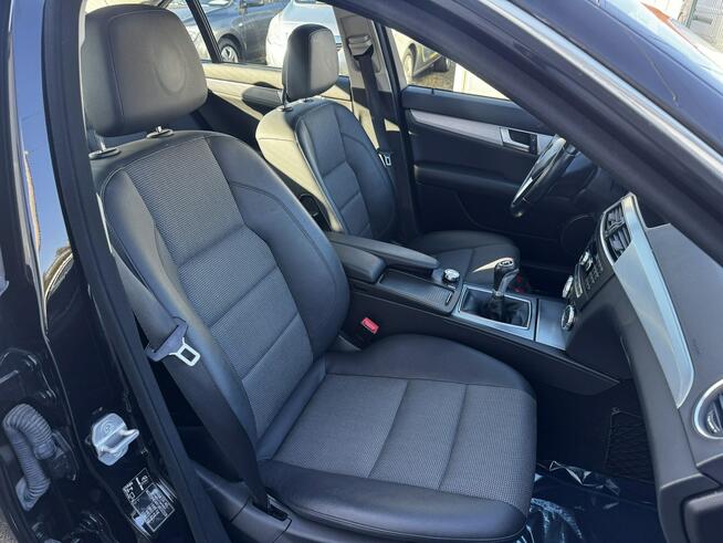 Mercedes C 180 Raty/Zamiana Gwarancja Avangarde 140tyś km bardzo ładny CGI BlueEFFICI