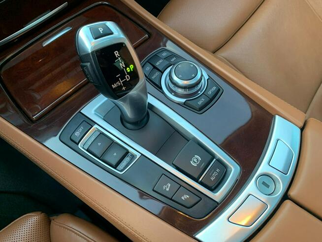 740XD VAT23% Komfort Szyberdach Full