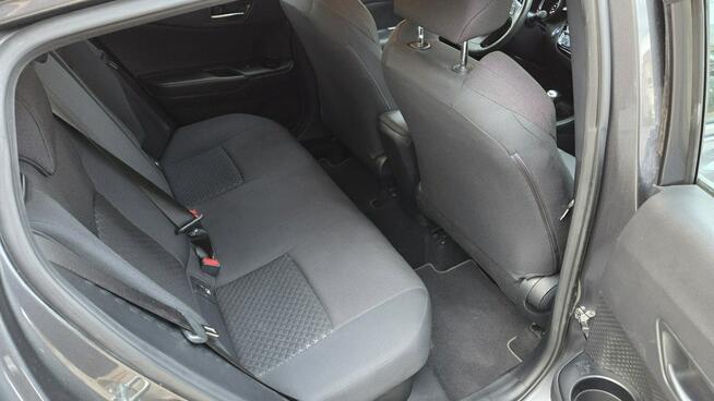 Toyota C-HR 1.8 HSD Lift 41 tyś km Ast. Pasa Distronic kamera Super Stan