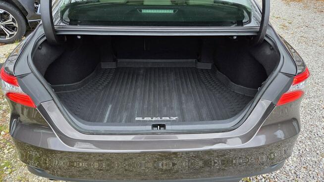 Toyota Camry 2.5 Hybrid FV 23% Salon PL Jasna Skóra Blisy Hand Free Navi Super Stan