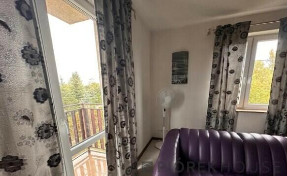 4-pokojowe mieszkanie w Markach