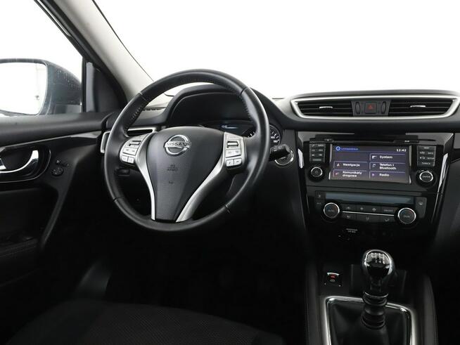 Nissan Qashqai Navi Panorama Czujniki parkowania Klimatyzacja Podgrzewane fotele Blue