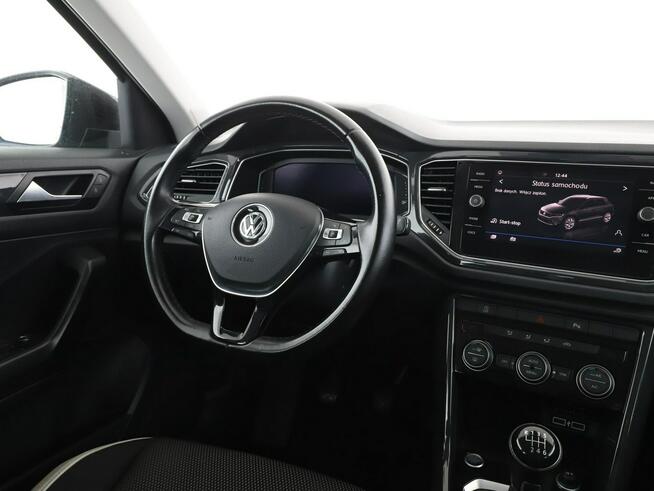 Volkswagen T-Roc full LED navi klima auto virtual cocpit czujniki parkowania
