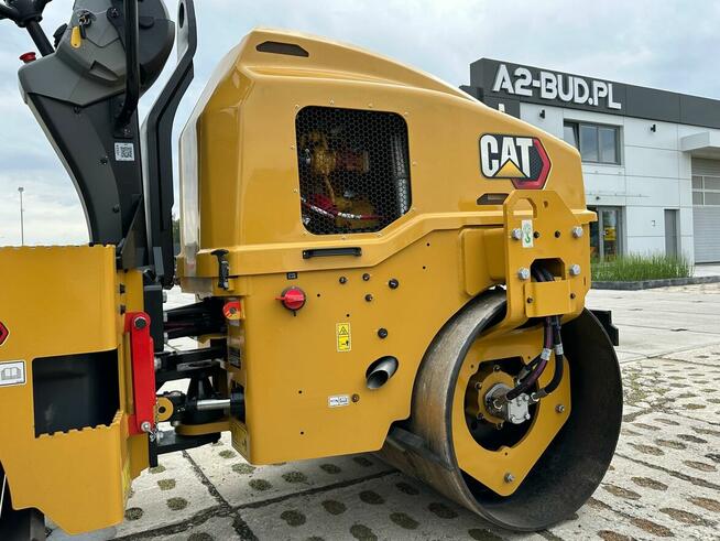 WALEC DROGOWY MARKI CATERPILLAR CB2.7 GC