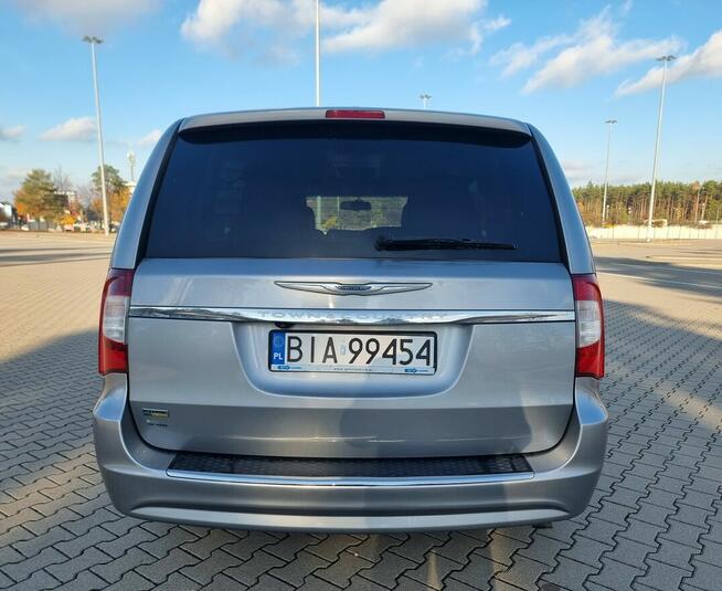 Chrysler Town & Country Touring 3.6 V6 Benzyna + LPG