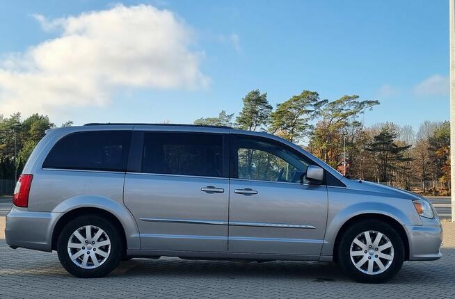 Chrysler Town & Country Touring 3.6 V6 Benzyna + LPG