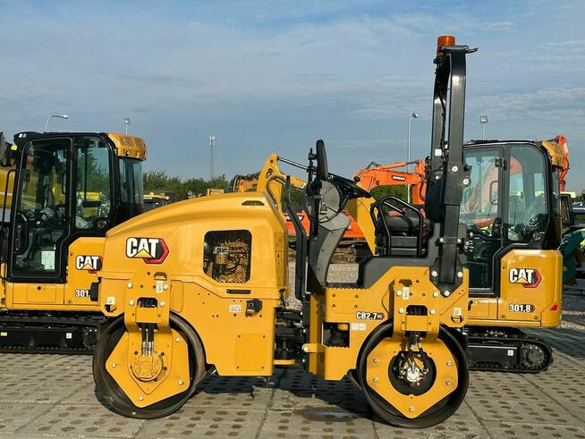 WALEC DROGOWY MARKI CATERPILLAR CB2.7 GC