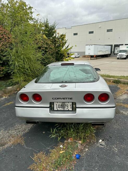 Chevrolet Corvette C4 1987 roku 5.7