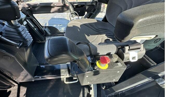 WALEC DROGOWY AMMANN AV130X