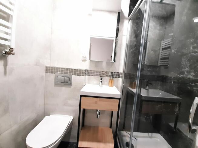 KOŚCIUSZKI 2 pokoje w pełni umeblowane i wyposażone, 1 piętr